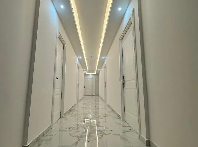 Ujvara Golem (Tirana)